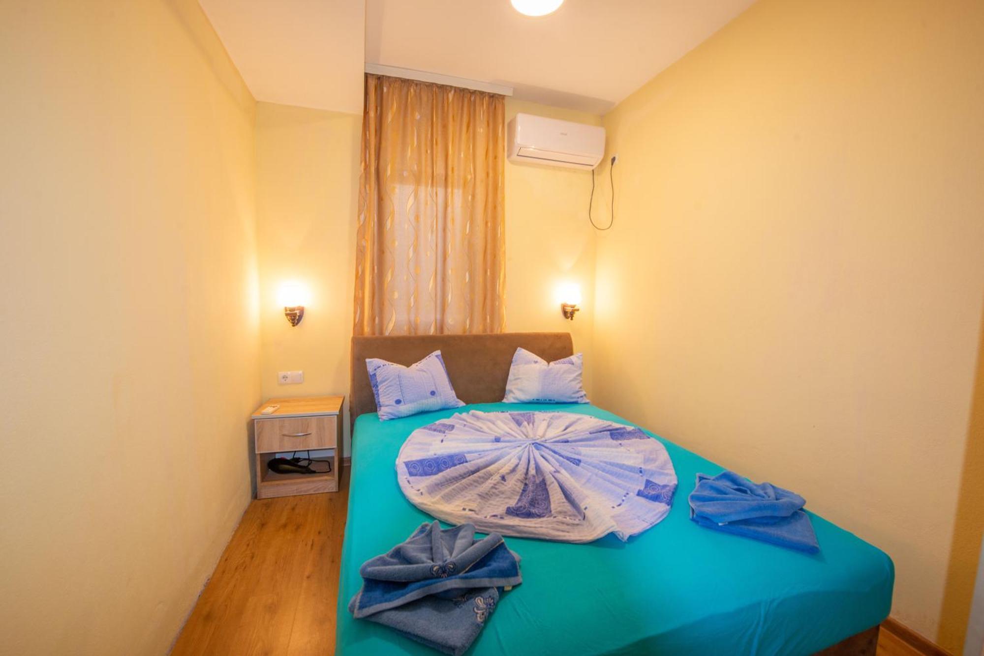 Apartments And Bungalow Casa Palma 울친 외부 사진