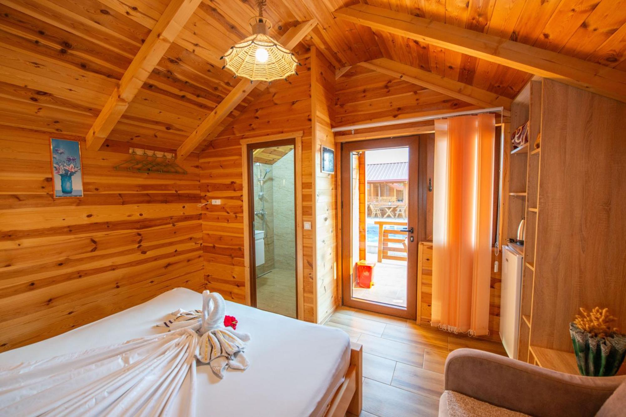 Apartments And Bungalow Casa Palma 울친 외부 사진